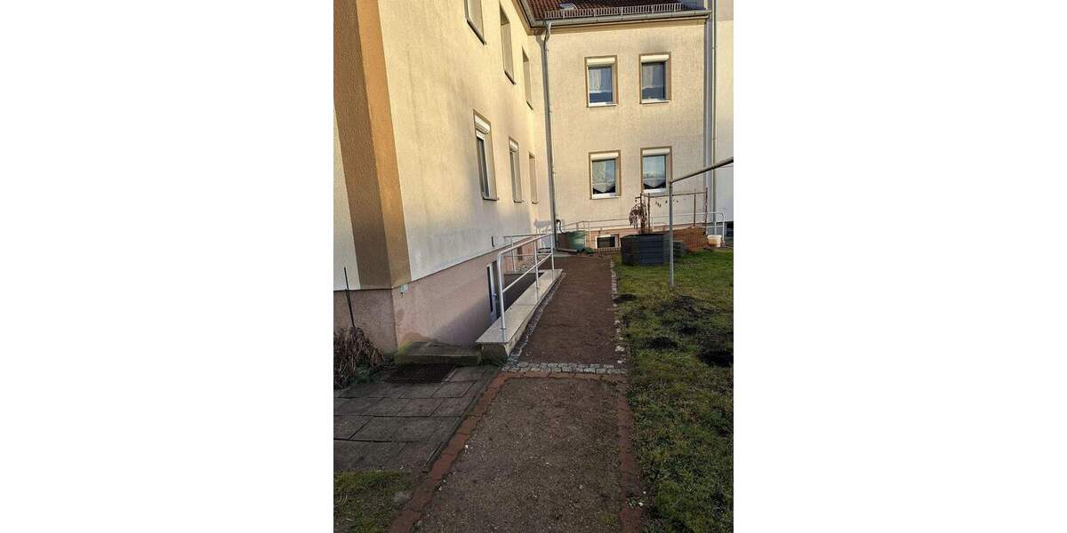 Etagenwohnung Bitterfeld-Wolfen Bitterfeld - 3 Zimmer, 65 m&sup2;, 50.000&euro; | Angebot:24610759