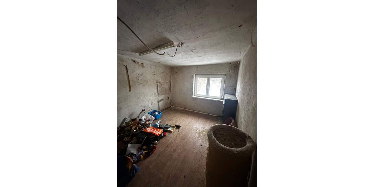 Einfamilienhaus Bad Dürrenberg Oebles-Schlechtewitz - 5 Zimmer, 110 m&sup2;, 30.000&euro; | Angebot:25771900