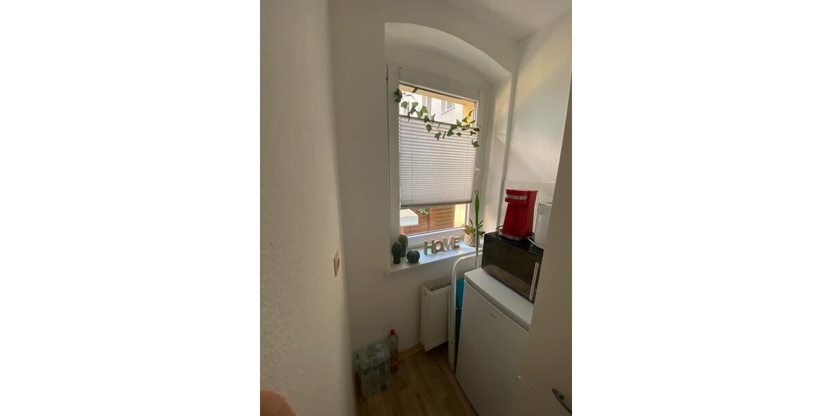 Erdgeschoßwohnung Halle (Saale) Halle-Neustadt - 1 Zimmer, 25 m&sup2;, 210&euro; | Angebot:25431976