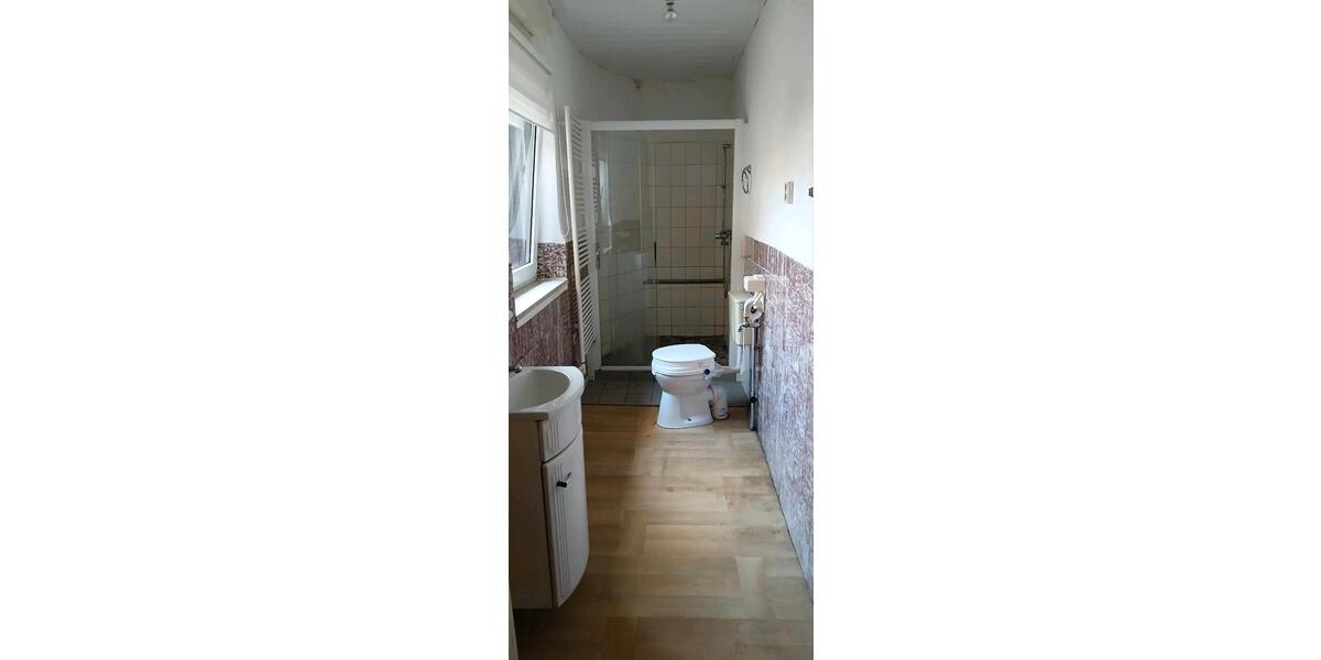 Reihenhaus Bitterfeld-Wolfen Holzweißig - 6 Zimmer, 80 m&sup2;, 100.000&euro; | Angebot:26918518