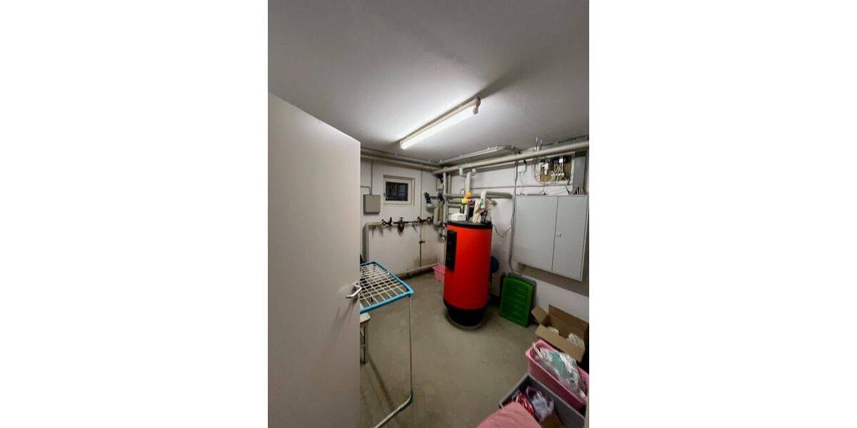 Doppelhaushälfte Halle (Saale) Seeben - 7 Zimmer, 147 m&sup2;, 300.000&euro; | Angebot:26572574