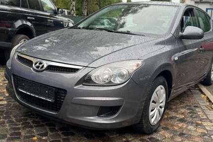 Hyundai i30 107.000 km 3.999 € Leipzig 04319