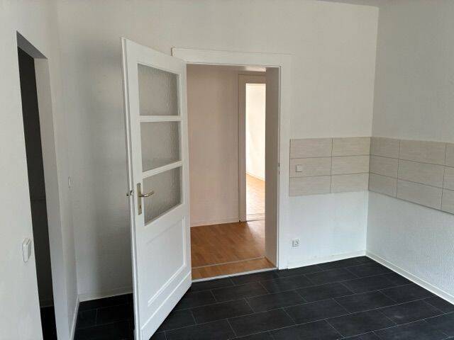 Etagenwohnung Halle (Saale) Diemitz - 3 Zimmer, 95 m&sup2;, 643&euro; | Angebot:26804972