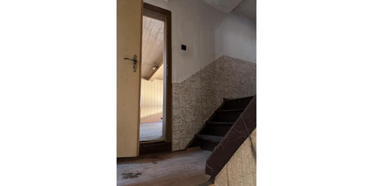 Reihenhaus Wettin-Löbejün Löbejün - 10 Zimmer, 100 m&sup2;, 30.900&euro; | Angebot:27165610