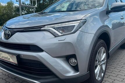 Toyota RAV 4 120.435 km 17.999 &euro; Schkopau 06258