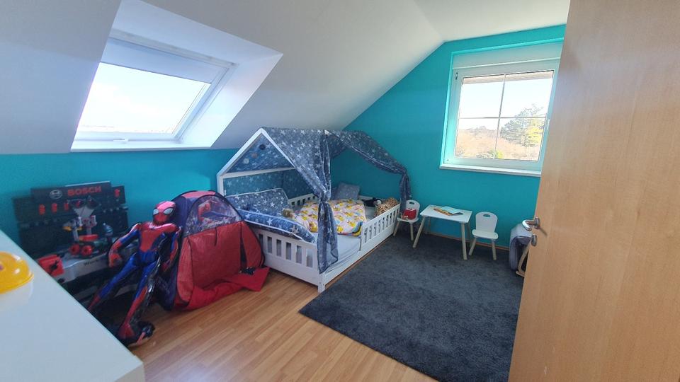 Einfamilienhaus Eisleben (Lutherstadt) - 7 Zimmer, 180 m&sup2;, 330.000&euro; | Angebot:25724107