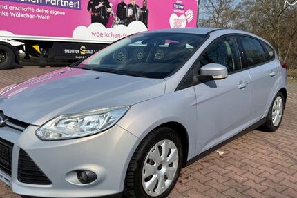 Ford Focus 128.000 km 5.990 &euro; Halle/S. 06132