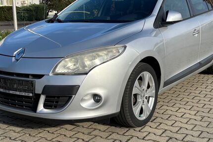 Renault Megane 247.000 km 3.700 € Halle/Saale 06126