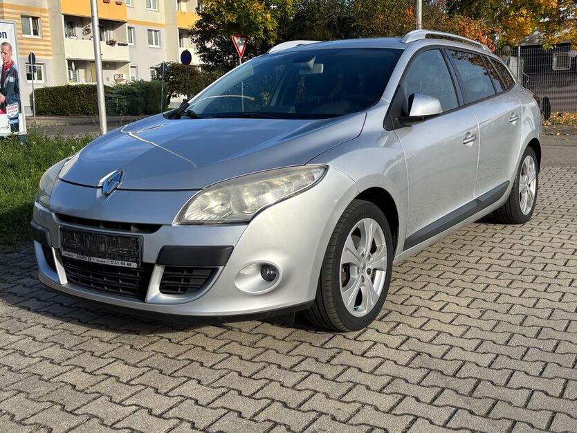 Renault Megane 247.000 km 3.700 € Halle/Saale 06126