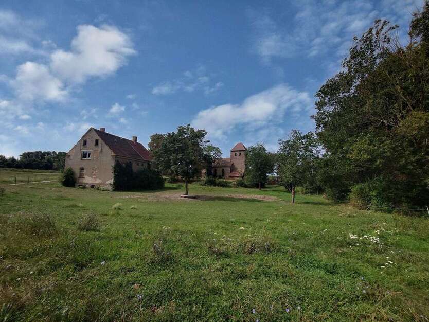 Grundstück zu verkaufen in Könnern 189.000 € 5959 m²