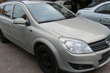 Opel Astra 222.240 km 1.990 &euro; Halle 06130