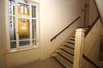 BALKON, großes WohnZimmer, SchlafZimmer, Küche, EBK mit Ablöse, in ruhiger Seitenstraße
