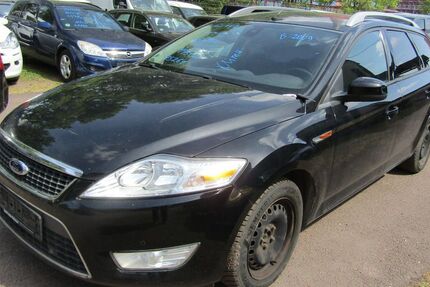 Ford Mondeo 145.441 km 3.990 &euro; Halle 06130