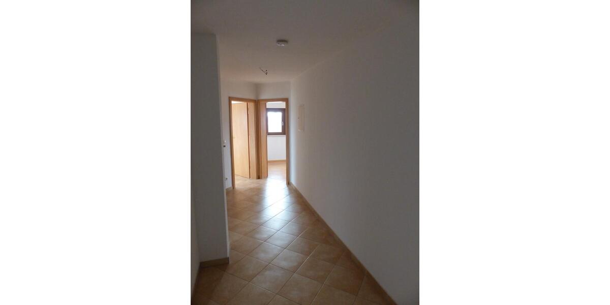 Dachgeschoßwohnung Halle (Saale) Silberhöhe - 1 Zimmer, 55 m&sup2;, 385&euro; | Angebot:25990342