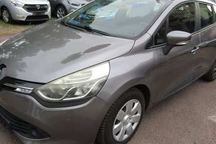Renault Clio 165.961 km 3.990 &euro; Halle 06130