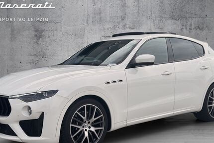 Maserati Levante 29.855 km 84.877 € Markranstädt 04420