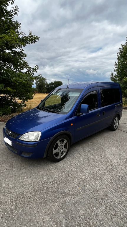 Opel Combo 234.000 km 1.999 € Halle 06110