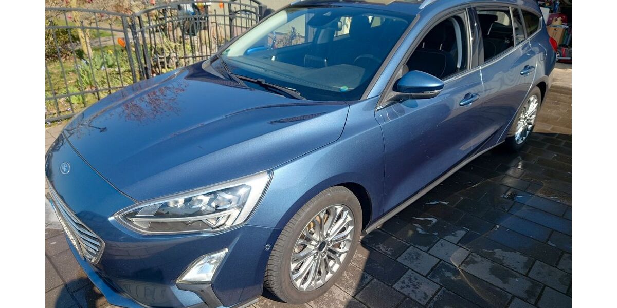 Ford Focus 91.000 km 9.500 &euro; Wiedemar OT Klitschmar 04509