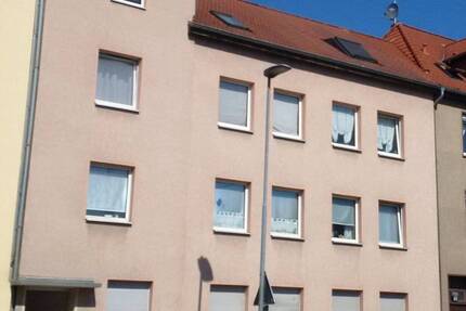 Wohnung Merseburg - 3 Zimmer, 85 m&sup2;, 475&euro; | Angebot:25671186