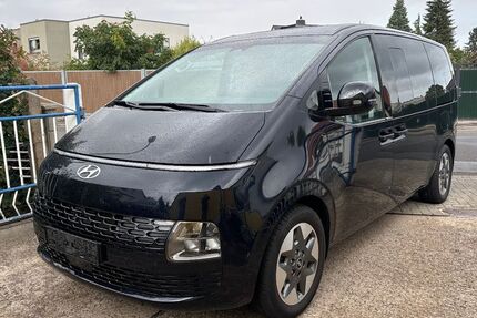 Hyundai STARIA 30.660 km 42.500 € Delitzsch 04509