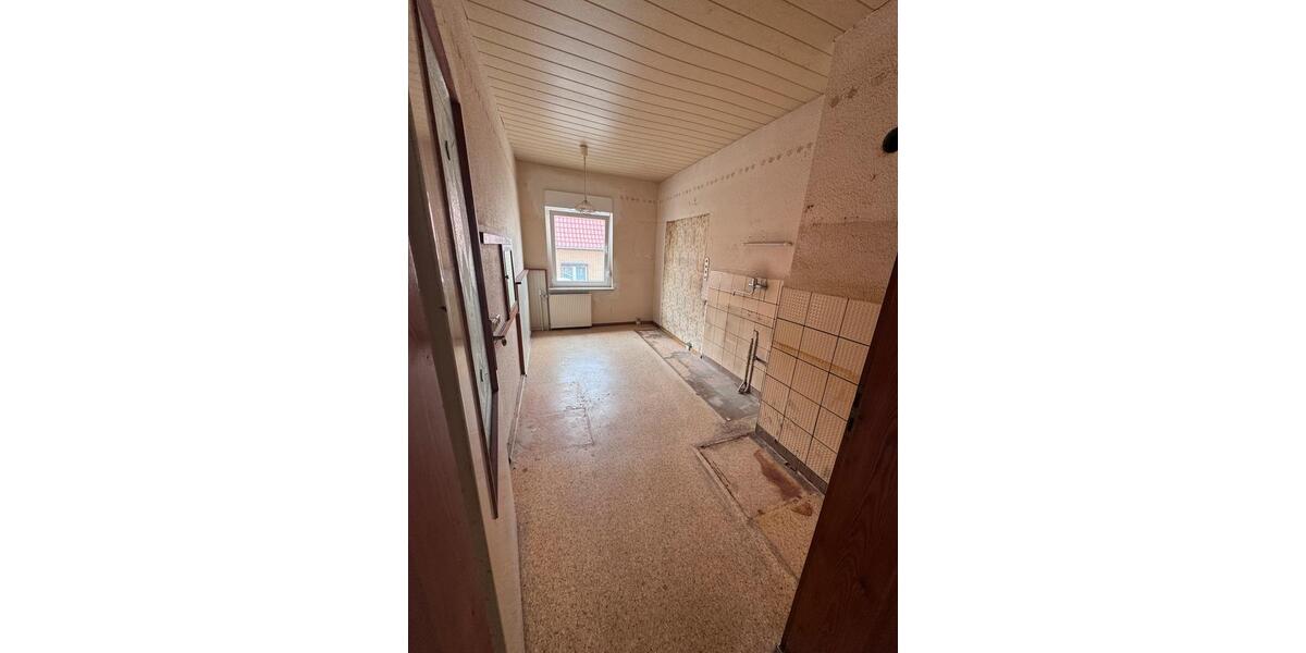 Einfamilienhaus Querfurt - 3 Zimmer, 110 m&sup2;, 120.000&euro; | Angebot:26108278