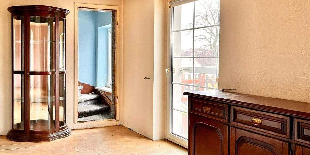 Reihenendhaus Schkopau - 5 Zimmer, 125 m&sup2;, 65.000&euro; | Angebot:25687199