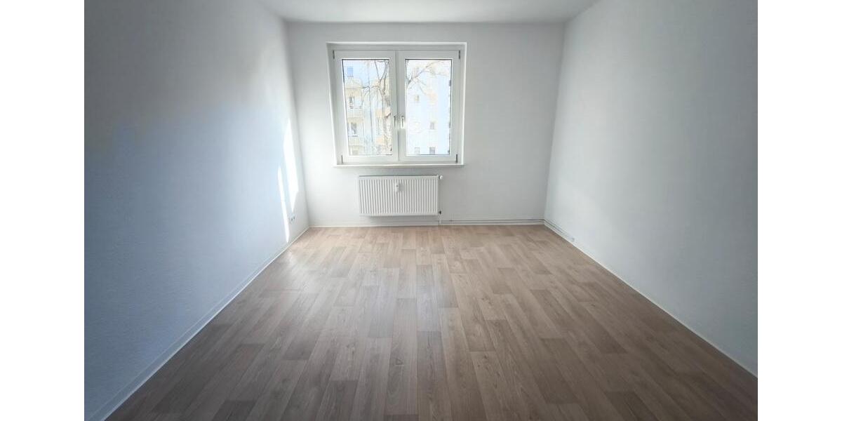 Etagenwohnung Merseburg - 2 Zimmer, 47 m&sup2;, 300&euro; | Angebot:25374789