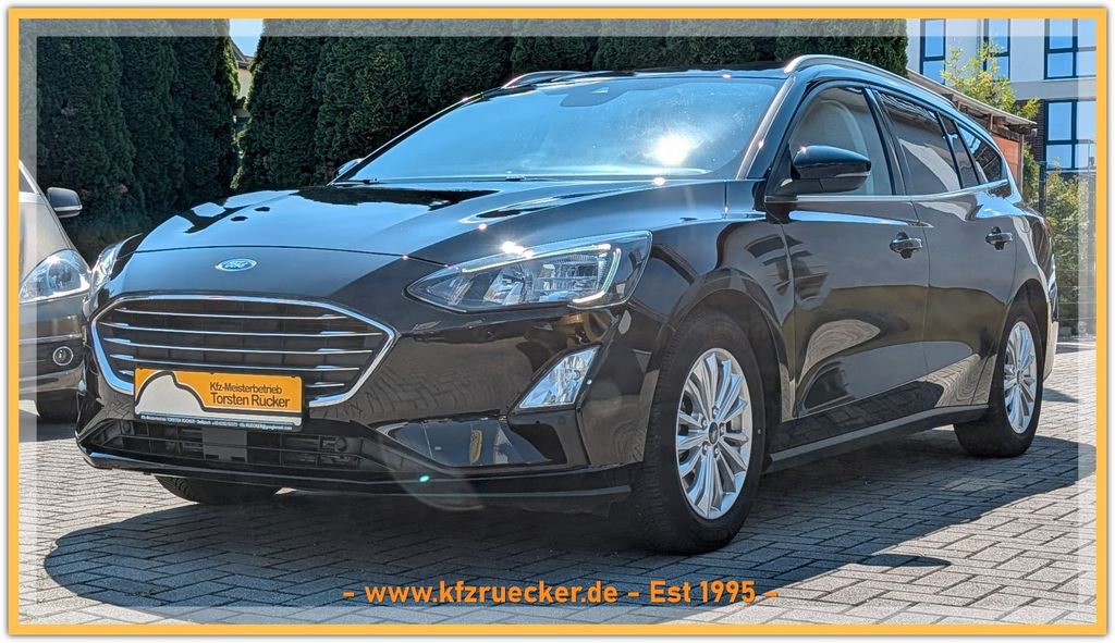 Ford Focus 15.890 km 17.490 &euro; Delitzsch 04509