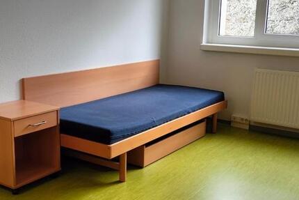 Wohnung Halle (Saale) Dölau - 1 Zimmer, 24 m&sup2;, 250&euro; | Angebot:25307539