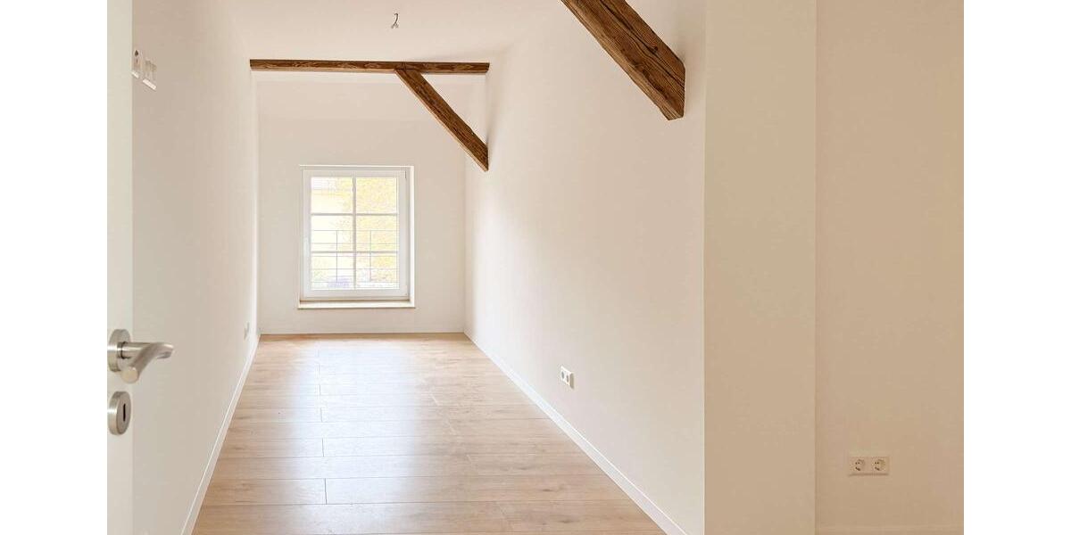 Einfamilienhaus Schkeuditz - 3 Zimmer, 124 m&sup2;, 1.302&euro; | Angebot:25945480