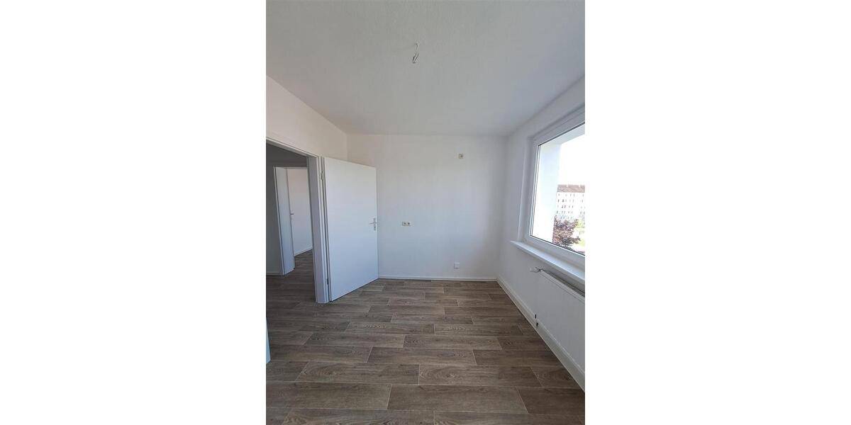 Etagenwohnung Sandersdorf-Brehna Brehna - 1 Zimmer, 41 m&sup2;, 285&euro; | Angebot:23540171