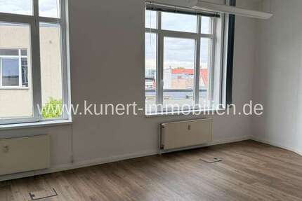 Büro in Halle (Saale) Mitte 1.283,10 € 156.58 m²
