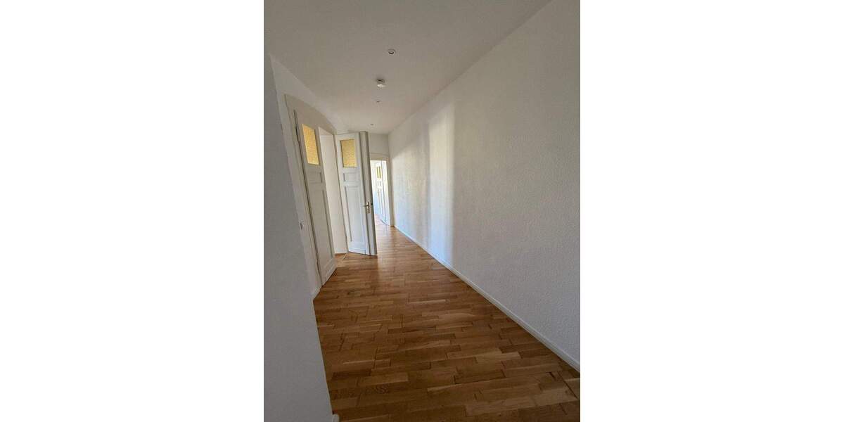 Etagenwohnung Halle (Saale) Innenstadt - 3 Zimmer, 90 m&sup2;, 774&euro; | Angebot:26274021