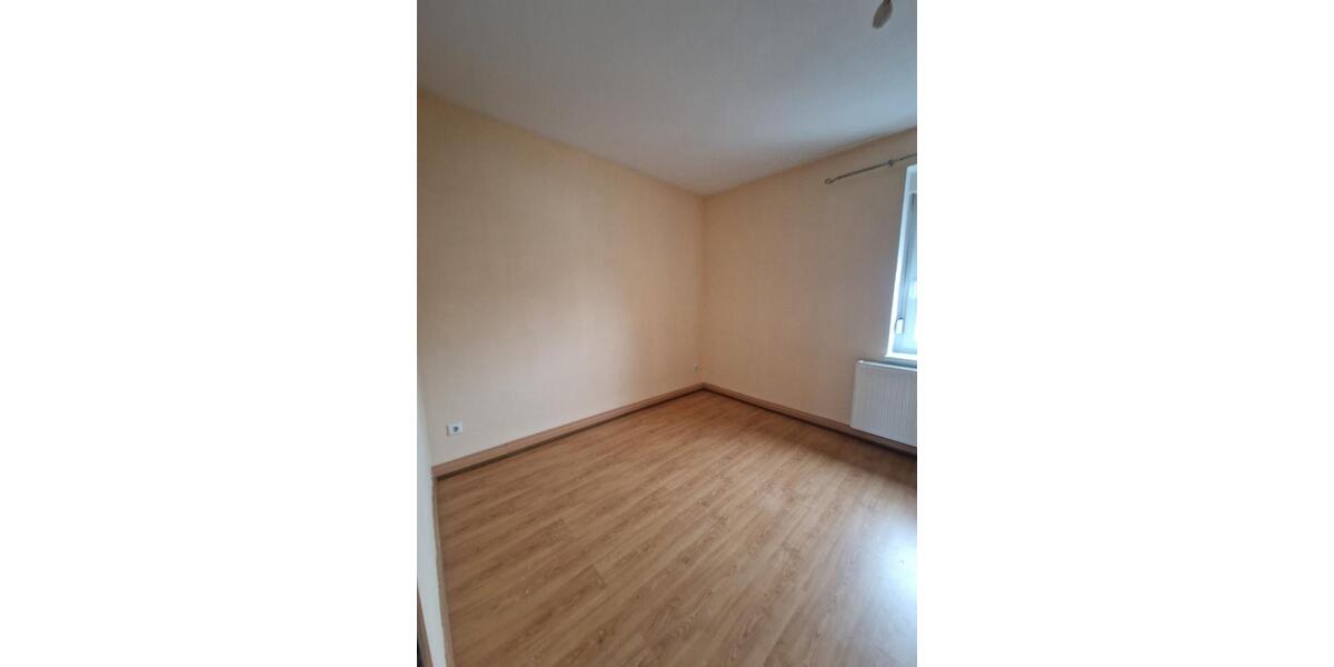 Etagenwohnung Sandersdorf-Brehna Torna - 2 Zimmer, 45 m&sup2;, 10&euro; | Angebot:26060171