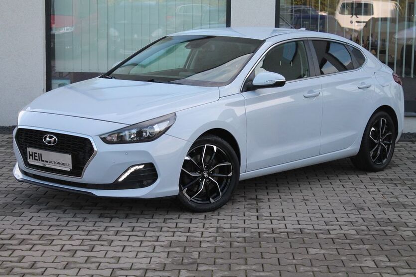 Hyundai i30 82.998 km 15.998 € Leipzig 04249