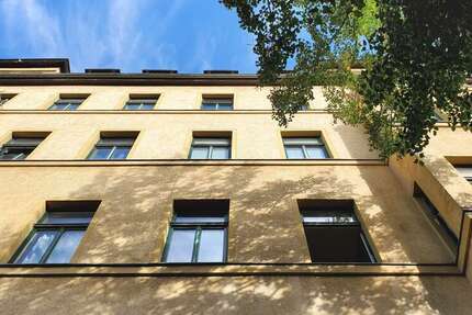 Wohnung zum Mieten in Halle (Saale) 679 € 81 m² 2 zimmer
