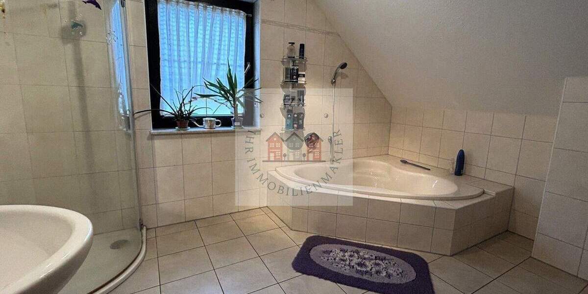 Einfamilienhaus Bad Lauchstädt Schafstädt - 7 Zimmer, 190 m&sup2;, 549.000&euro; | Angebot:25836748