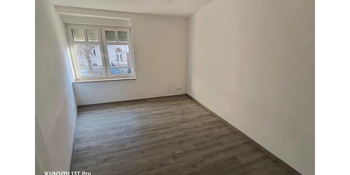 Erdgeschoßwohnung Halle (Saale) Damaschkestraße - 2 Zimmer, 36 m&sup2;, 300&euro; | Angebot:24327906