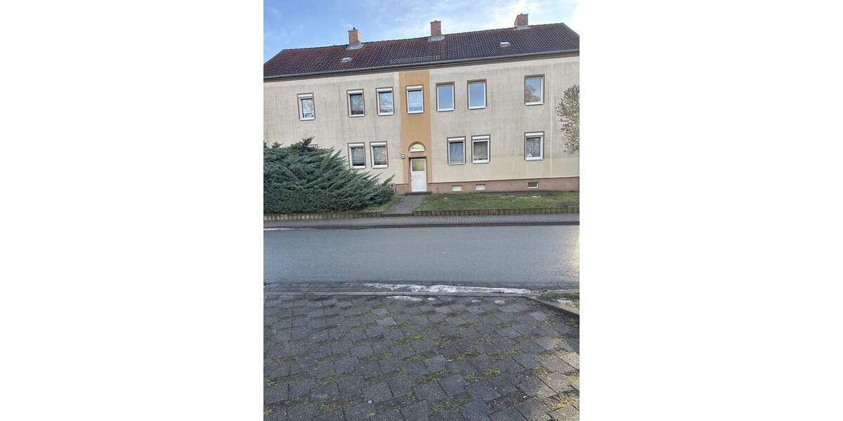 Etagenwohnung Bitterfeld-Wolfen Bitterfeld - 3 Zimmer, 65 m&sup2;, 50.000&euro; | Angebot:24610759