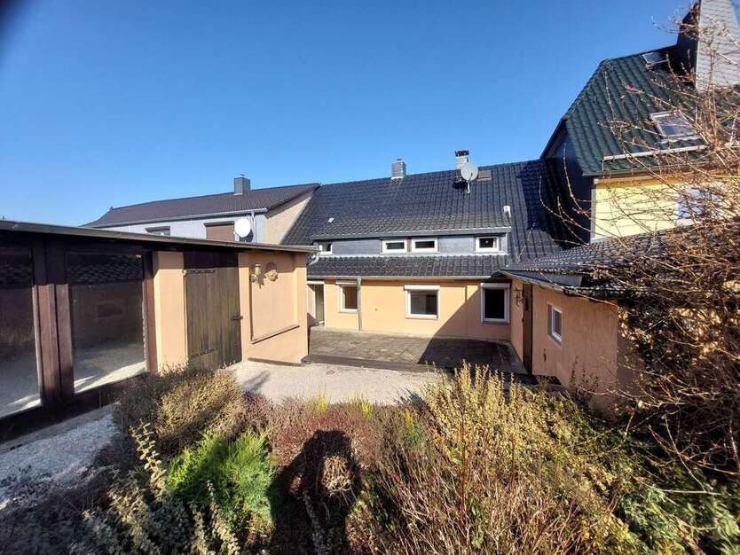 Haus zum Kaufen in Halle 299.000 € 180 m²