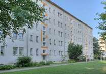 Wohnung zum Mieten in Halle 412 € 58.74 m²