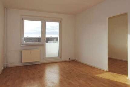 Wohnung Halle (Saale) Heide-Nord/Blumenau - 1 Zimmer, 42 m&sup2;, 249&euro; | Angebot:26908393