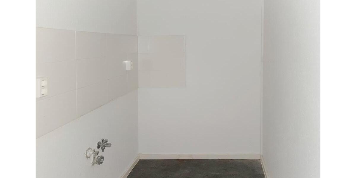 Etagenwohnung Halle (Saale) Halle-Neustadt - 1 Zimmer, 35 m&sup2;, 300&euro; | Angebot:26368418