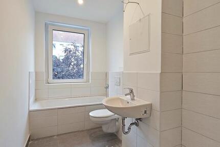 ++Für Sie frisch saniert - Tolle Dreiraumwohnung++ zimmer