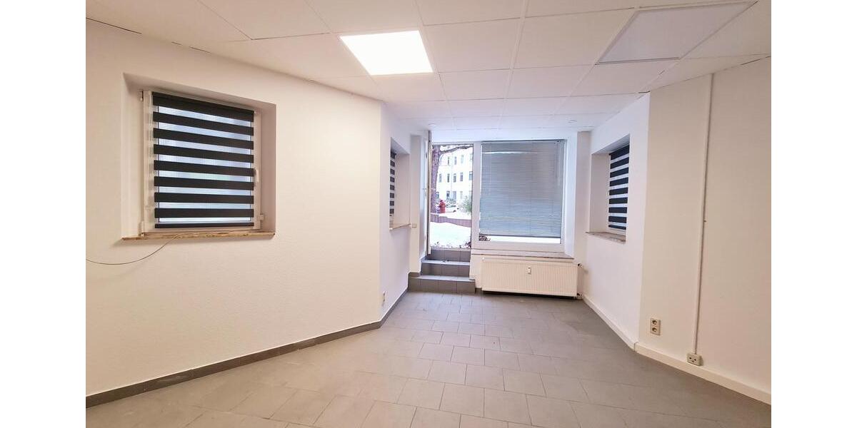 Gewerbeobjekt Halle (Saale) Damaschkestraße - 270&euro; | Angebot:24592430