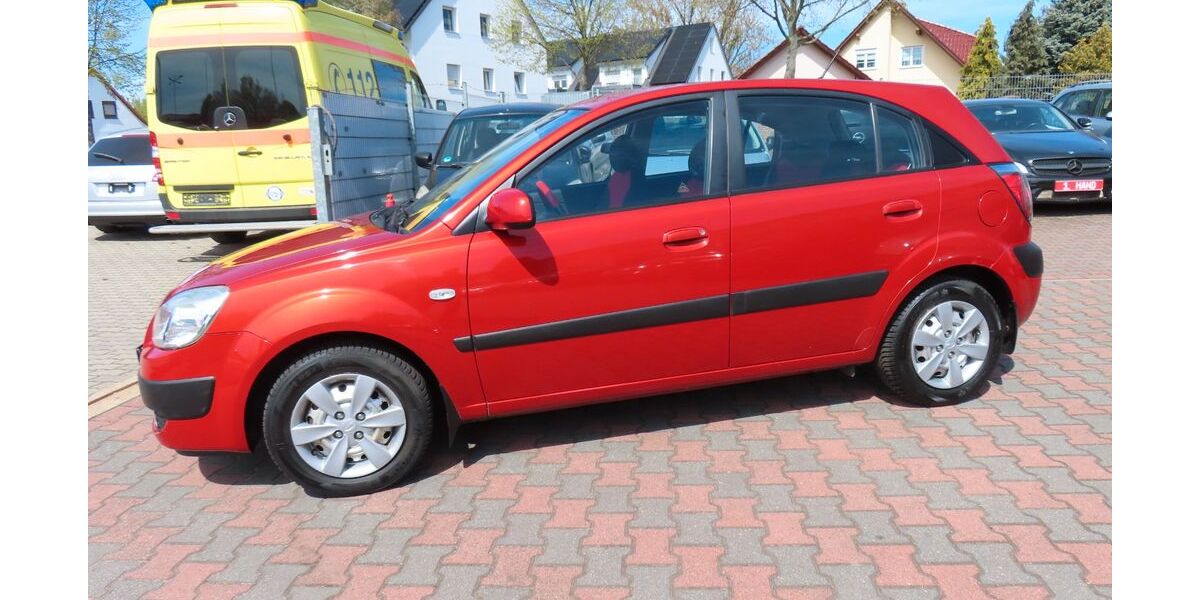 Kia Rio 117.880 km 2.700 &euro; Sandersdorf-Brehna 06796