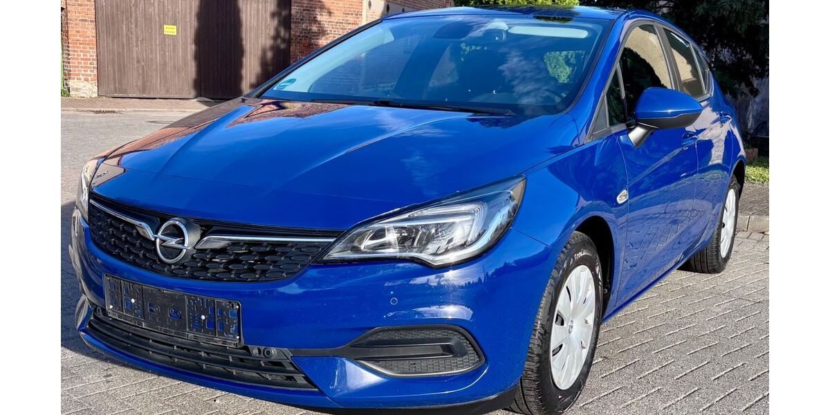 Opel Astra 103.021 km 8.990 &euro; Schkopau / OT Wallendorf 06258