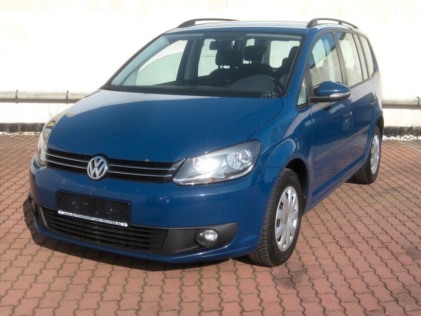 VW Touran 250.000 km 5.300 € Leipzig 04347