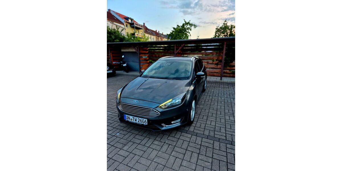 Ford Focus 51.000 km 6.999 &euro; Köthen (Anhalt) 06366