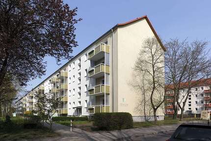 Wohnung Halle (Saale) Südstadt - 2 Zimmer, 51 m&sup2;, 339&euro; | Angebot:27465492